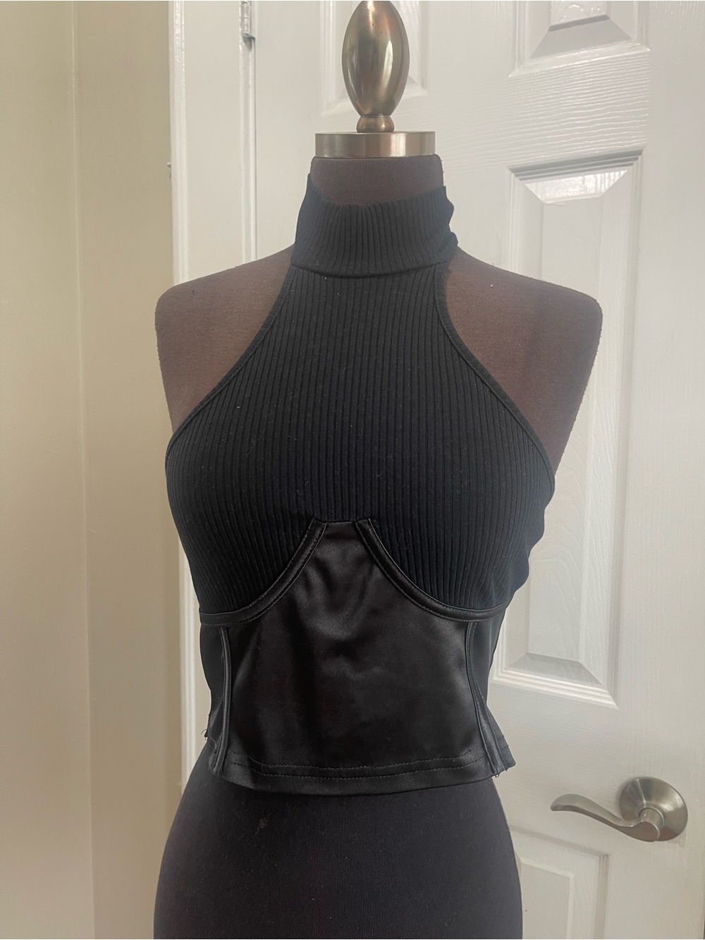 SHEIN Black Ribbed Mock Neck Cropped Tank with Faux Leather Panel